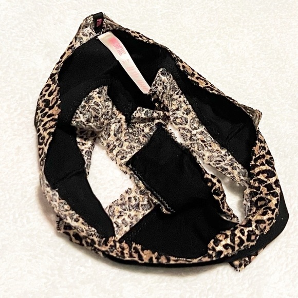 Victoria’s Secret PINK Animal Print Black Lace Trim Cheeky Panty Small Low Rise - Picture 2 of 5